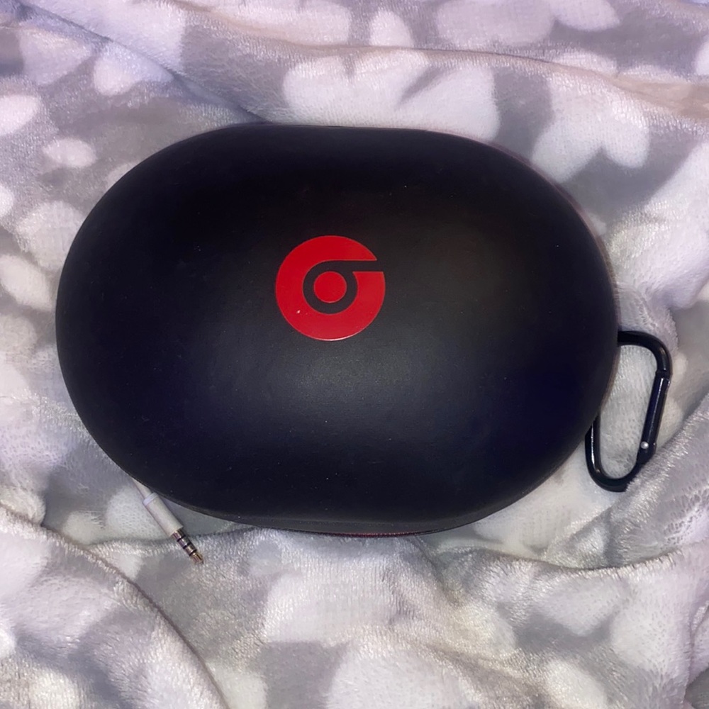 beats head phones